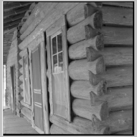 Opp Farm House Logs 1973.jpg